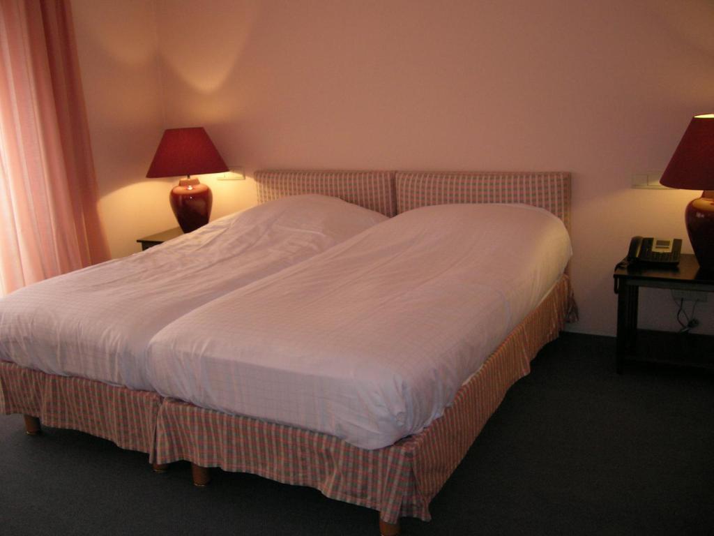 Hotel Le Martin Pecheur Fauvillers Oda fotoğraf